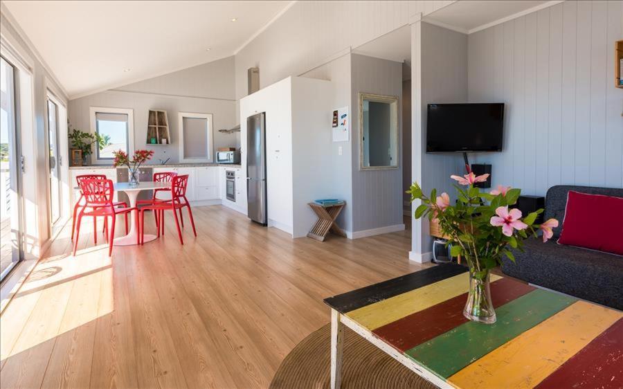 The Waiheke Pad - In The Heart Of Oneroa! 빌라 외부 사진